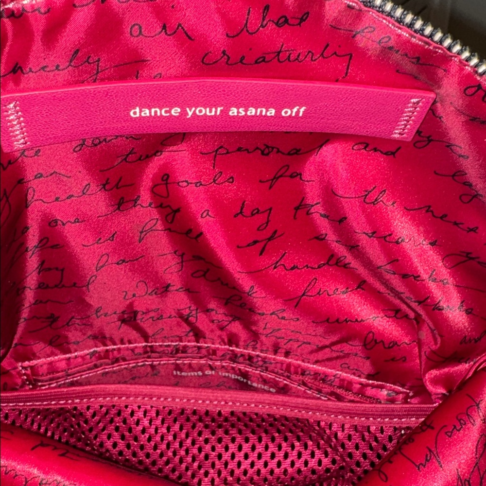 Lululemon Festival Bag Wind Berry Rumble Multi - Picture 7 of 10
